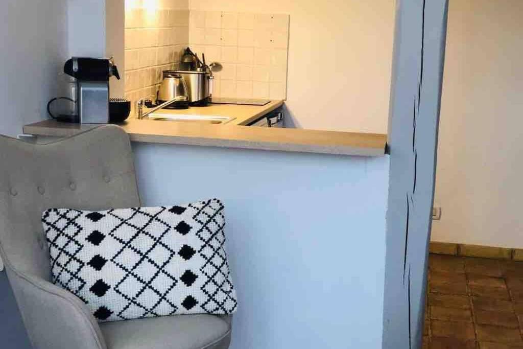 Appartement Duplex Rue Montaigne, 200m Palais des festivals à Cannes Extérieur photo